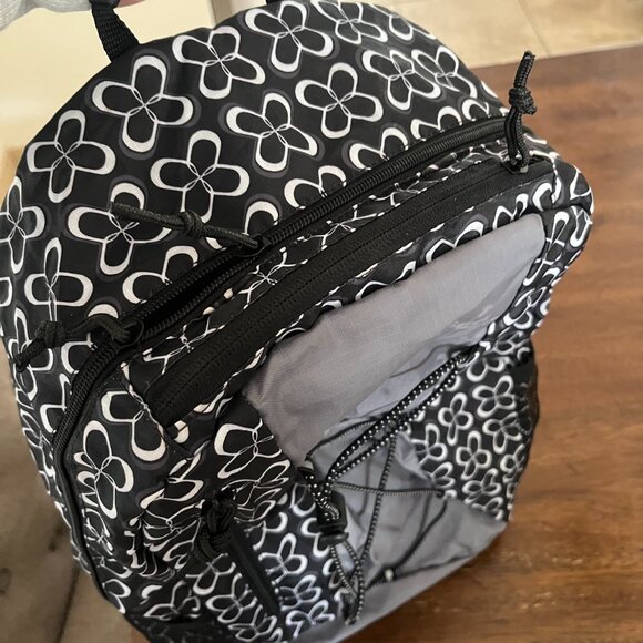 Backpack - Picture 2 of 3